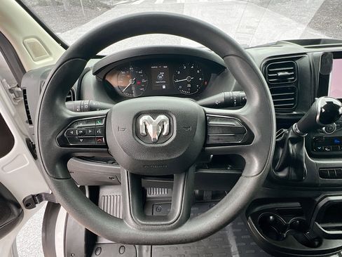 Used 2023 RAM ProMaster 2500 image 17