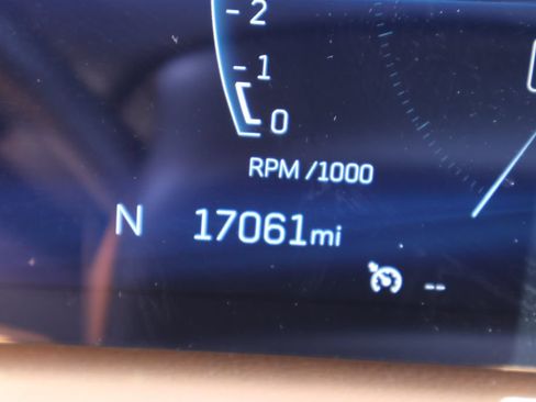 Certified 2024 Cadillac XT4 Premium Luxury FWD image 24