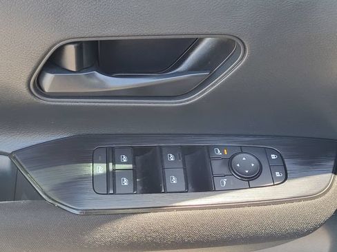Certified 2025 Nissan Kicks S AWD/4WD image 8