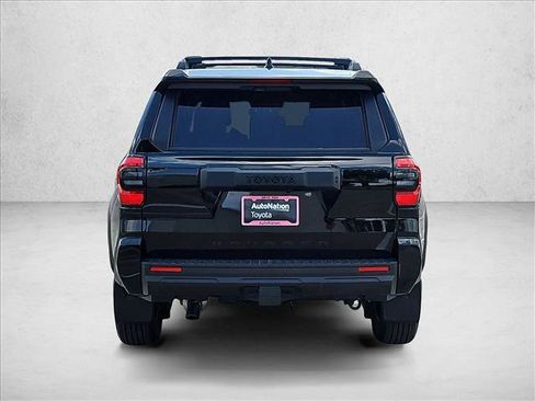 Used 2026 Toyota 4Runner SR5 AWD/4WD image 7