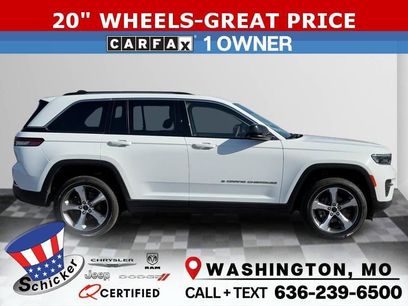 Used 2023 Jeep Grand Cherokee Laredo