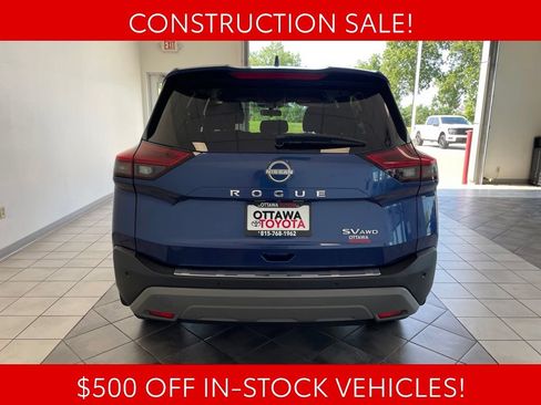 Used 2023 Nissan Rogue SV AWD/4WD image 6
