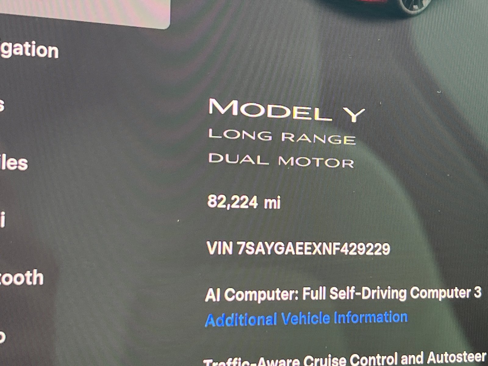 Used 2022 Tesla Model Y Long Range AWD/4WD image 25