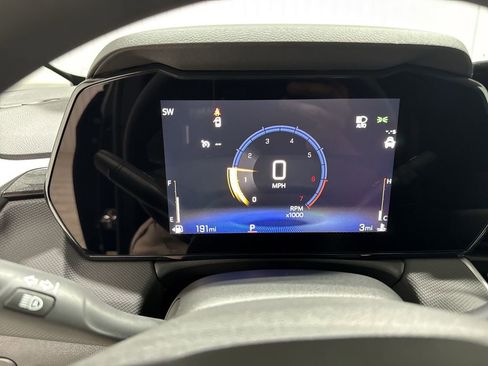 New 2026 Chevrolet TrailBlazer LT w/ Midnight Edition FWD image 11