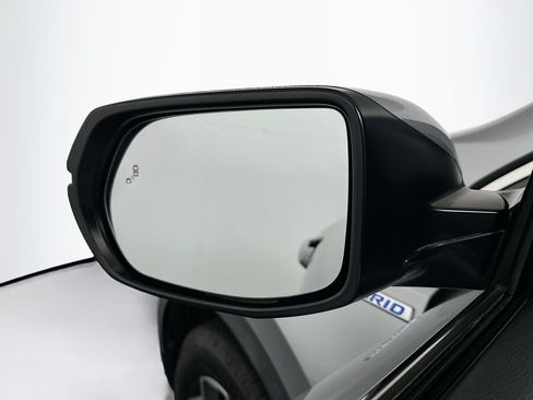Used 2020 Honda CR-V EX-L image 16