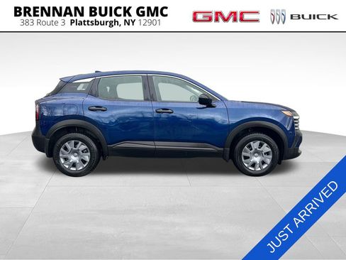 Used 2025 Nissan Kicks S AWD/4WD image 5
