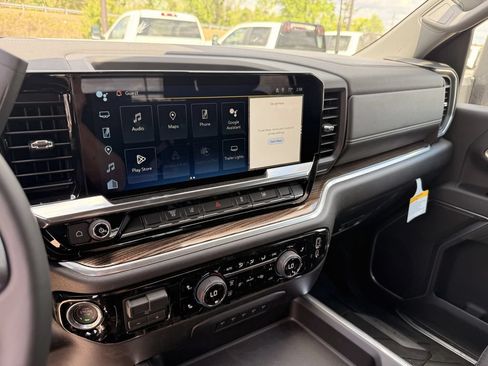 New 2026 Chevrolet Silverado 3500 LT w/ Convenience Package AWD/4WD image 18