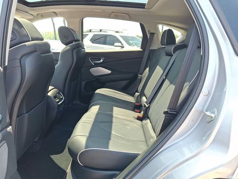 Used 2025 Acura RDX SH-AWD w/ Advance Package image 11
