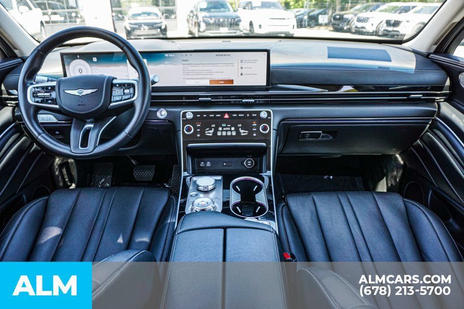 Used 2025 Genesis GV80 2.5T Standard AWD/4WD image 24
