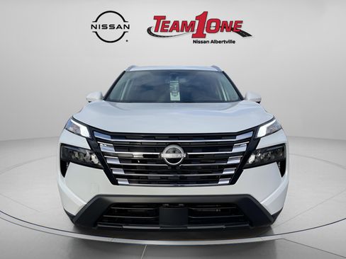 New 2026 Nissan Rogue SV w/ SV Premium Package FWD image 2