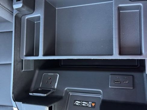 New 2026 Chevrolet Silverado 1500 LTZ w/ LTZ Premium Package image 41