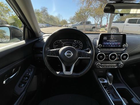 Used 2022 Nissan Sentra SV w/ All-Weather Package image 11