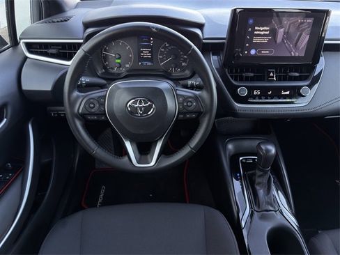Used 2023 Toyota Corolla SE image 11
