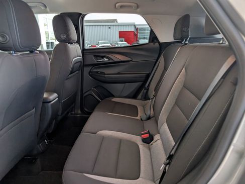 Used 2023 Chevrolet TrailBlazer LT w/ Convenience Package image 24