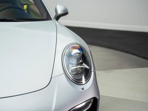 Used 2015 Porsche 911 Turbo w/ Sport Chrono Package AWD/4WD image 19