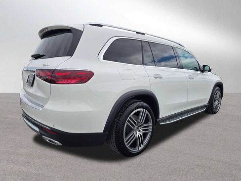 Used 2026 Mercedes-Benz GLS 450 4MATIC image 3