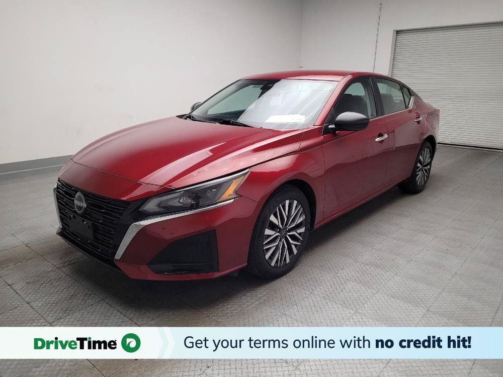 Used 2025 Nissan Altima 2.5 SV FWD image 1