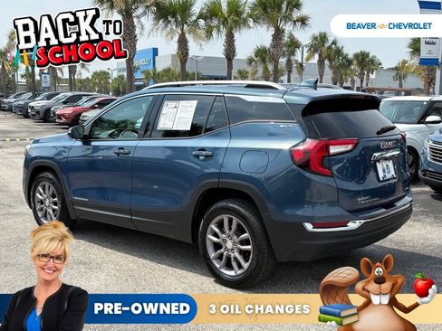 Used 2024 GMC Terrain SLT AWD/4WD image 5