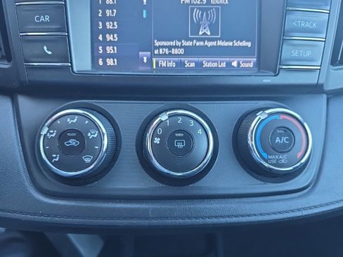 Used 2017 Toyota RAV4 LE image 25