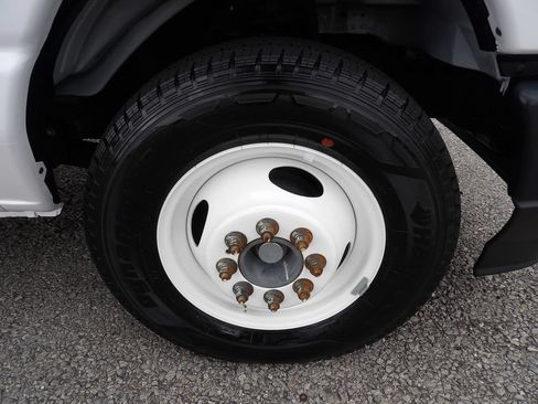 Used 2024 Ford E-350 and Econoline 350 Super Duty w/ Driver's Safety Package RWD image 63