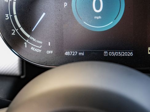 Used 2022 MINI Cooper 4-Door Hardtop w/ Signature Upholstery Package image 19