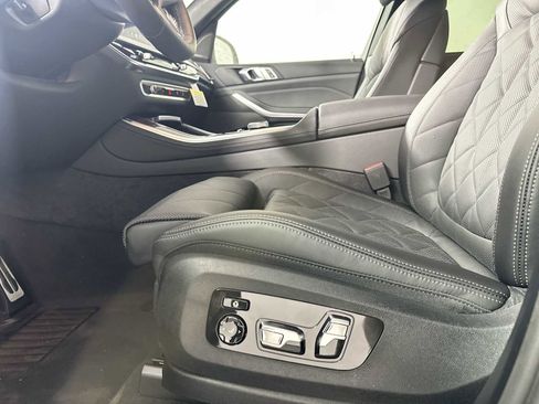 New 2026 BMW X5 M60i image 12