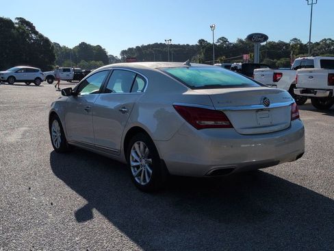 Used 2014 Buick LaCrosse Leather w/ Driver Confidence Package FWD image 6