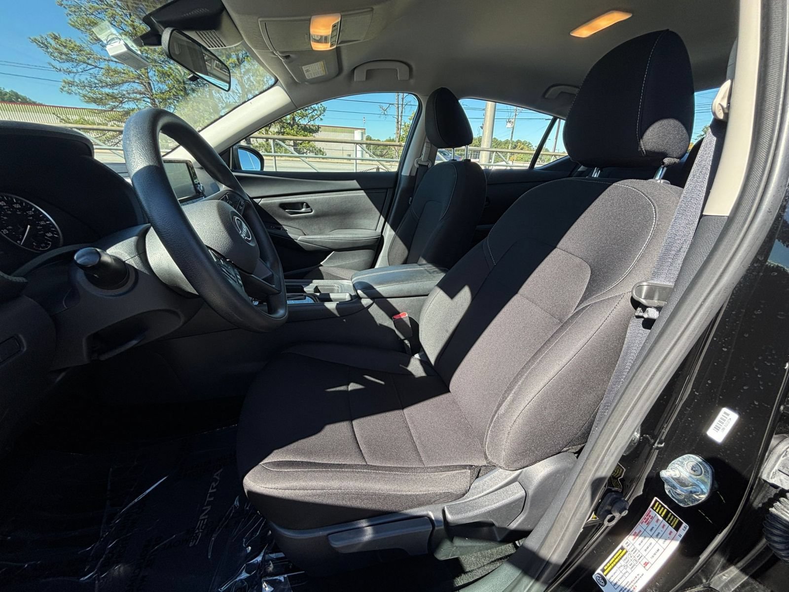Used 2025 Nissan Sentra S FWD image 24