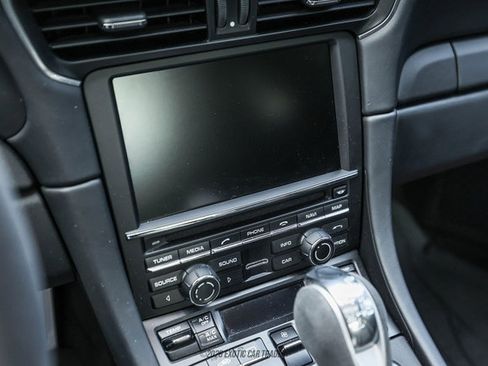 Used 2014 Porsche 911 Turbo S image 52