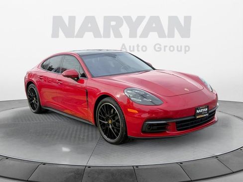 Used 2018 Porsche Panamera 4S image 1