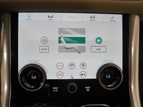 Used 2019 Land Rover Range Rover Sport HSE AWD/4WD image 22