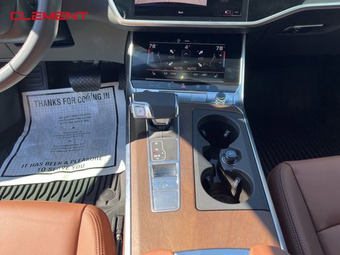 Used 2025 Audi A6 3.0T Premium image 12