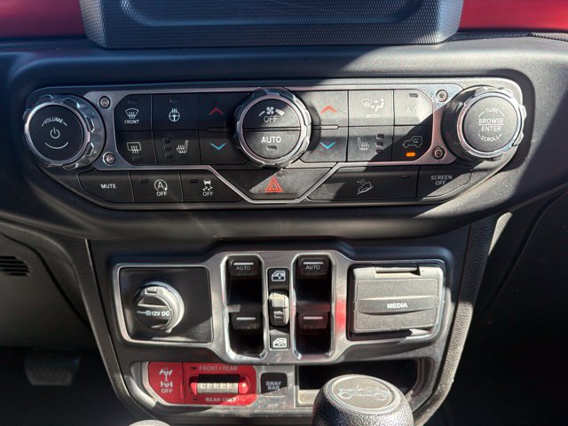 Used 2019 Jeep Wrangler Unlimited Rubicon w/ Cold Weather Group AWD/4WD image 27