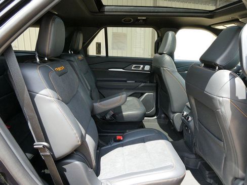 New 2026 Ford Explorer Tremor w/ Tremor Ultimate Package AWD/4WD image 11