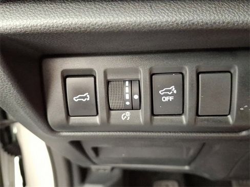 Certified 2023 Subaru Outback Limited image 25