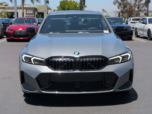 New 2026 BMW 330i Sedan w/ M Sport Package RWD image 3