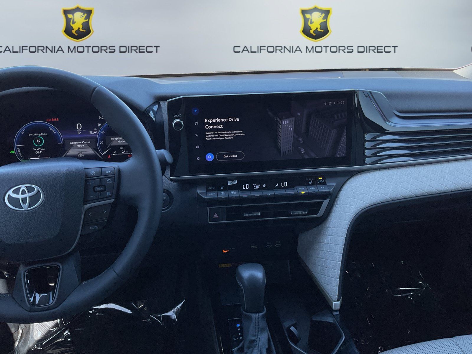 Used 2025 Toyota Camry XLE FWD image 14