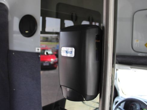 Used 2013 Ford E-450 and Econoline 450 Super Duty w/ Shuttle Bus Prep Pkg image 23