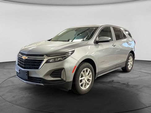 Used 2024 Chevrolet Equinox LT AWD/4WD image 4