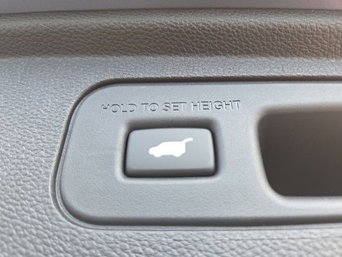 New 2026 Honda Odyssey Touring image 20