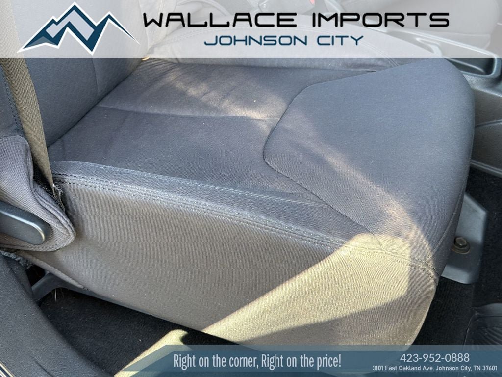 Used 2013 Jeep Wrangler Unlimited Sport AWD/4WD image 35