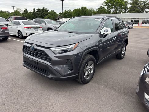 Used 2024 Toyota RAV4 XLE w/ Weather Package AWD/4WD image 8