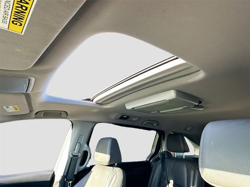 Used 2024 Honda Odyssey Touring image 22