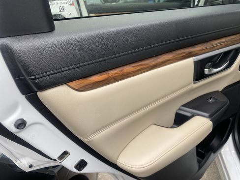 Used 2019 Honda CR-V EX-L image 12