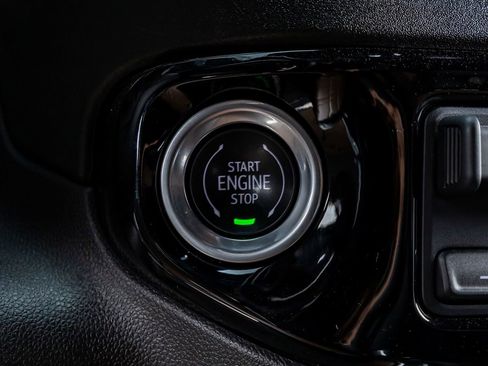 Used 2024 Chevrolet Silverado 3500 High Country w/ High Country Premium Package image 23