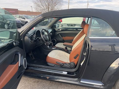 Used 2015 Volkswagen Beetle 1.8T image 5