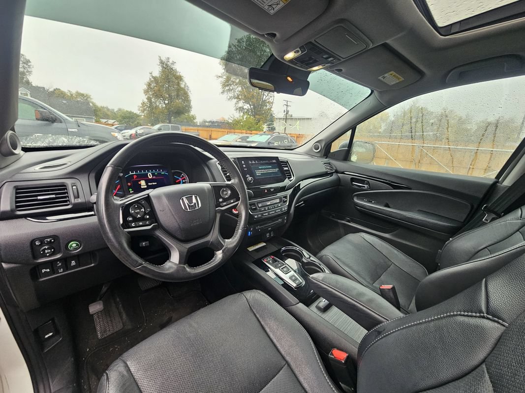 Used 2019 Honda Pilot Elite image 2