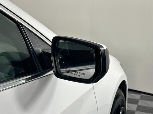 Used 2023 Chevrolet Malibu LT image 16