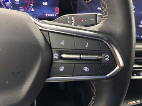 Used 2024 Chevrolet Traverse LT w/ Trailering Package image 13