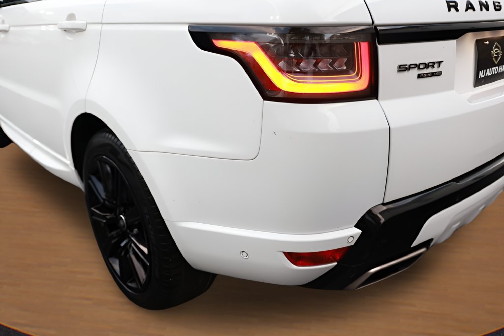 Used 2020 Land Rover Range Rover Sport HSE Dynamic AWD/4WD image 13